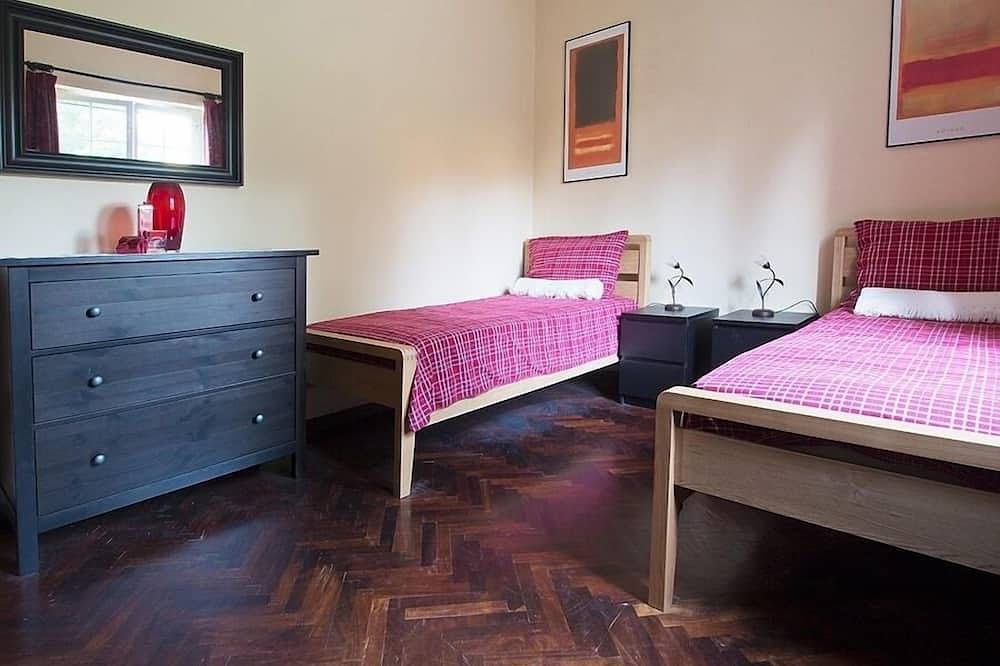 Freistehende Villa auf eigenem Grundstück mit atemberaubender Aussicht in Casola in Lunigiana, Parco Regionale delle Alpi Apuane