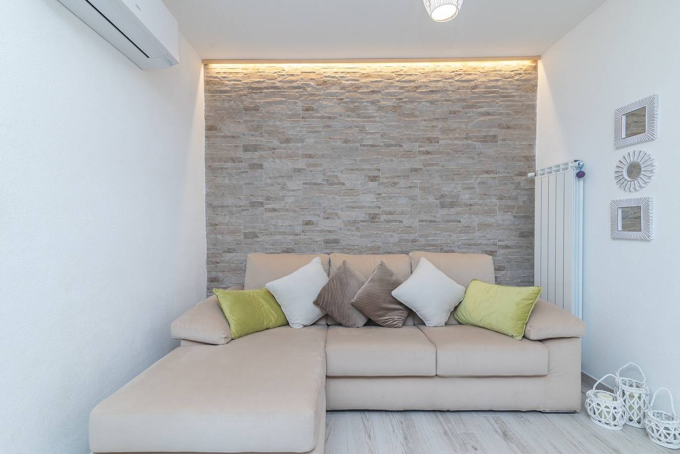 Apartamento entero, Apartamento 'Trilo Nina' con terraza privada, jardín privado y aire acondicionado in Santa Teresa di Gallura, Santa Teresa Gallura (Municipality)