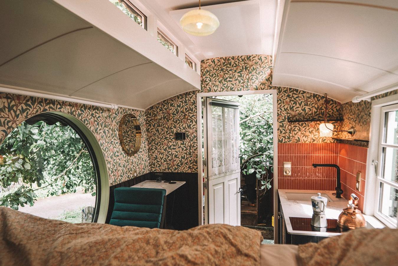 Appartamento vacanze 'Camping Passeier Glamping Aurum' con vista montagna, piscina comune e Wi-Fi in Saltusio, San Martino in Passiria