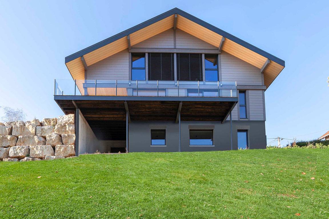 Appartement entier, Gîte "Au Doubs Moment", vue exceptionnelle et panoramique in Arçon, Jura Francais