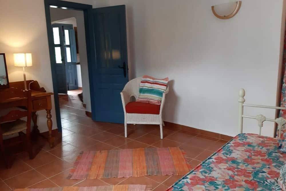 Andalucian farmhouse set in its own land with beautiful terraces, garden & pool. in Olvera, White Villages
