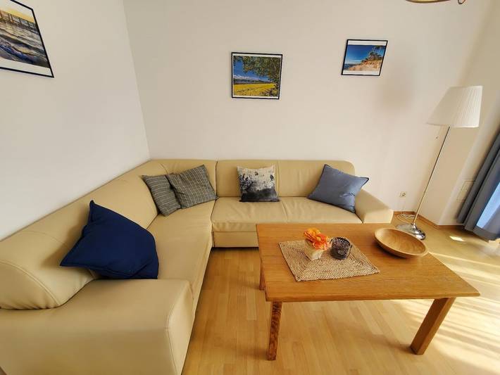 Ferienwohnung für 2 Personen, mit Terrasse, mit Haustier in Lemkenhafen - 2