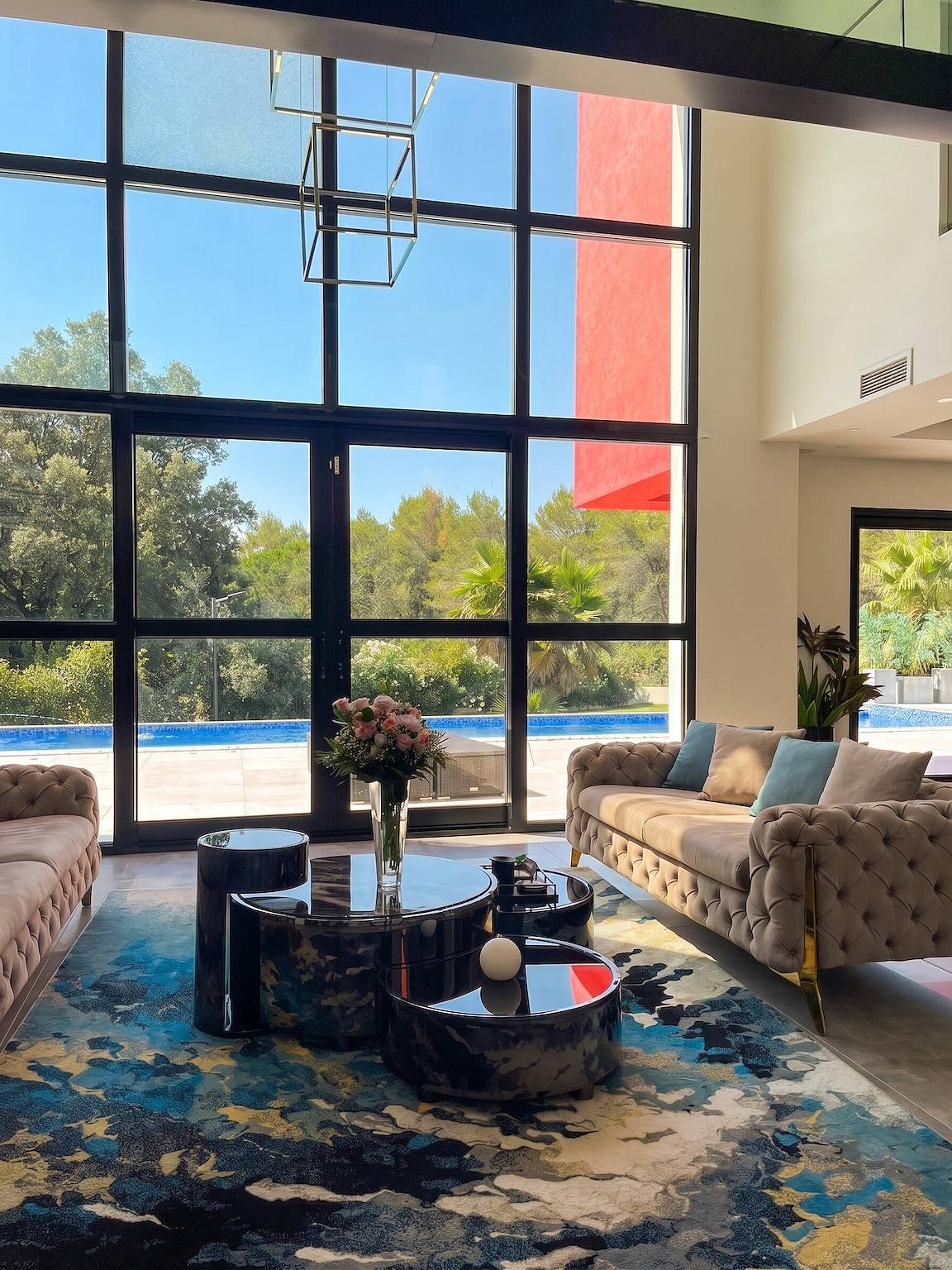 Ampia villa con piscina privata a Nîmes in Nîmes, Nimes e dintorni
