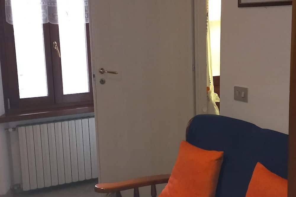 Entire apartment, Haus in den Höfen in Feltre, Cimonega Group