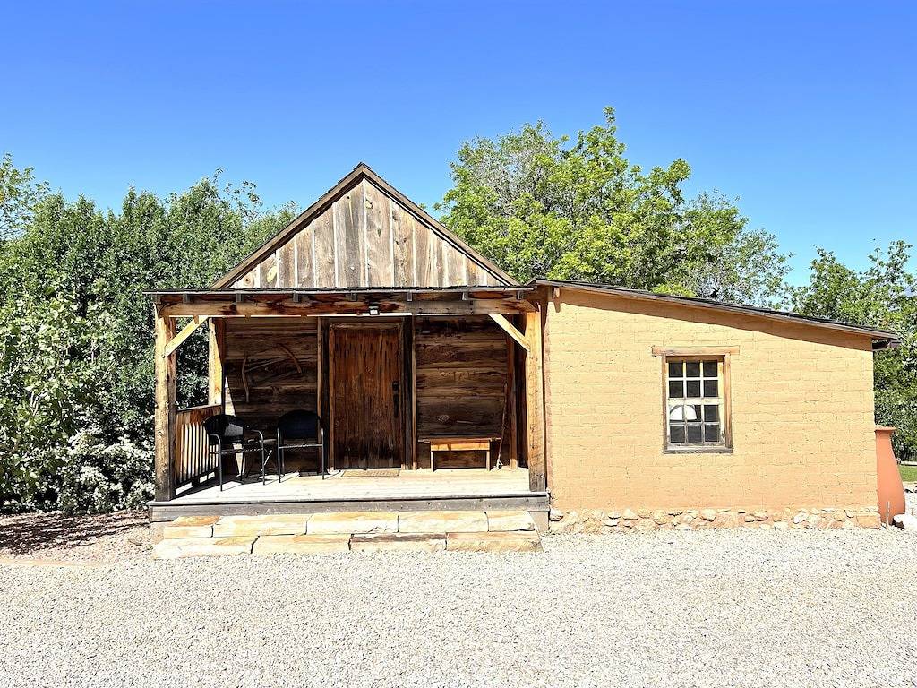 Historic Southern Utah Cottage- 20 miles to Zion National Park in La Verkin, Zion Nationalpark