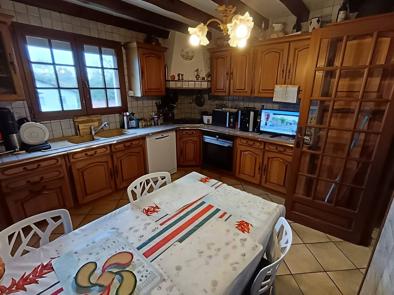Maison basque, 1er étage complet - Chambre 1 in Biarritz, Région de Bayonne
