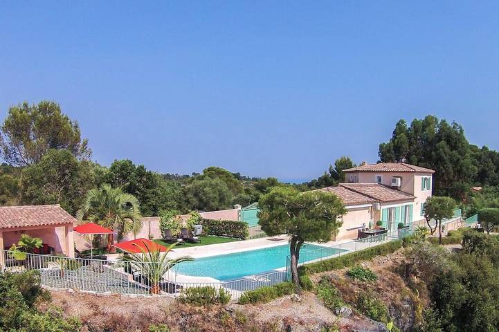 Villa pour 8 personnes, avec jardin et terrasse à Biot