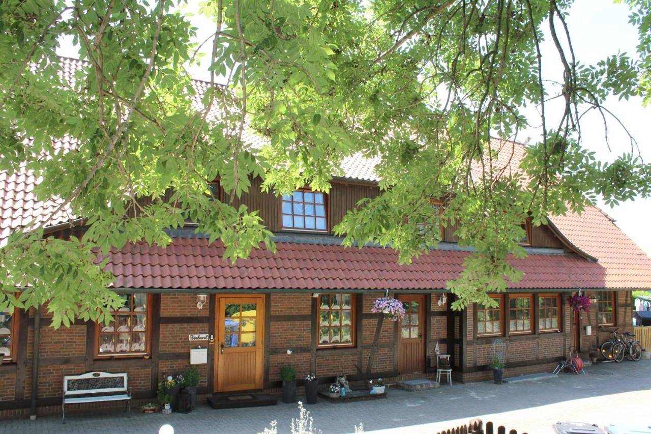 Ganze Wohnung, Double Room with Private Bathroom in Loxstedt, Südliches Cuxland