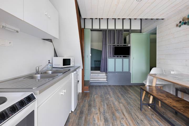 Gîte pour 6 personnes, avec Jardin et Vue sur le lac dans la Creuse - 4