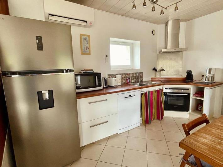 Location de vacances pour 13 personnes, avec vue et jardin à Courbouzon - 3