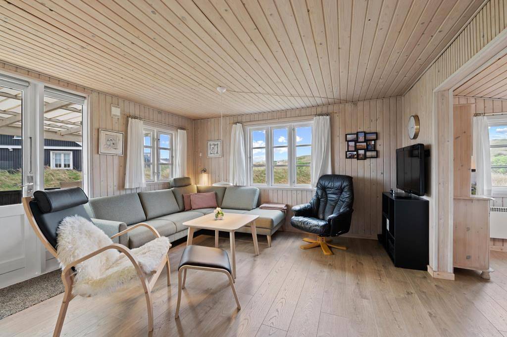 Gemütliches Ferienhaus mit schöner Terrasse für Grillabende in Hvide Sande, Holmsland Klit