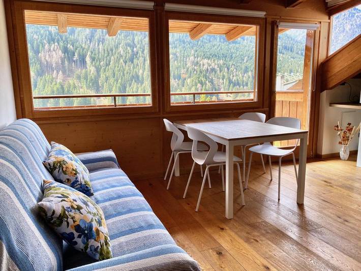 Gîte pour 4 personnes, avec vue sur le lac ainsi que terrasse et vue à Auronzo di Cadore - 2