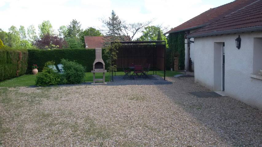 Gîte pour 5 personnes, avec jardin