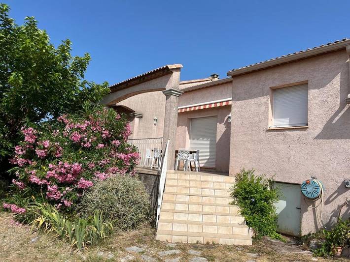 Location de vacances pour 8 personnes, avec jardin et terrasse à Saint-Guiraud - 2