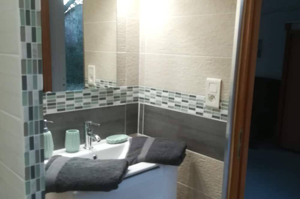 Maisonnette 30 m2 in ownership in Meyreuil, Aix-en-Provence region