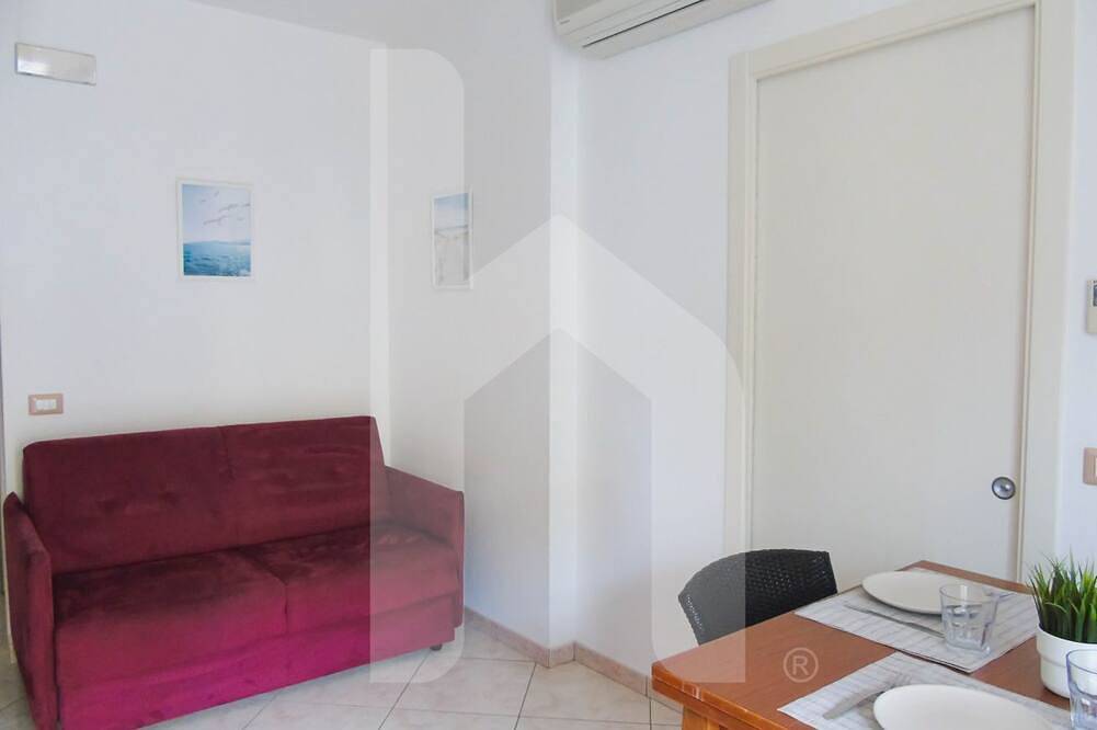 Entire apartment, Homiday - Felicioni Alba Adriatica, Two-room apartment on the 1st floor in Alba Adriatica, Teramo Province