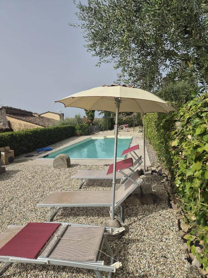 B&b per 2 persone, con Terrazza e Giardino nonché Piscina a Capannori