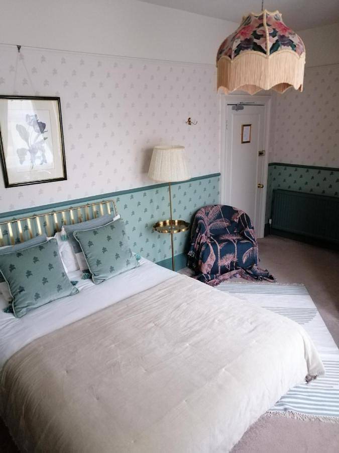 Standard Twin Room in Bath, Bath & North East Somerset