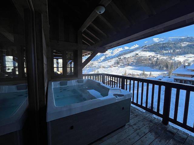 Chalet pour 8 personnes, avec vue et terrasse à La Clusaz