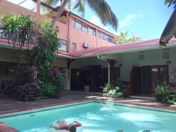 Hôtel pour 2 personnes, avec jardin et piscine, adapté aux familles à Mamoudzou