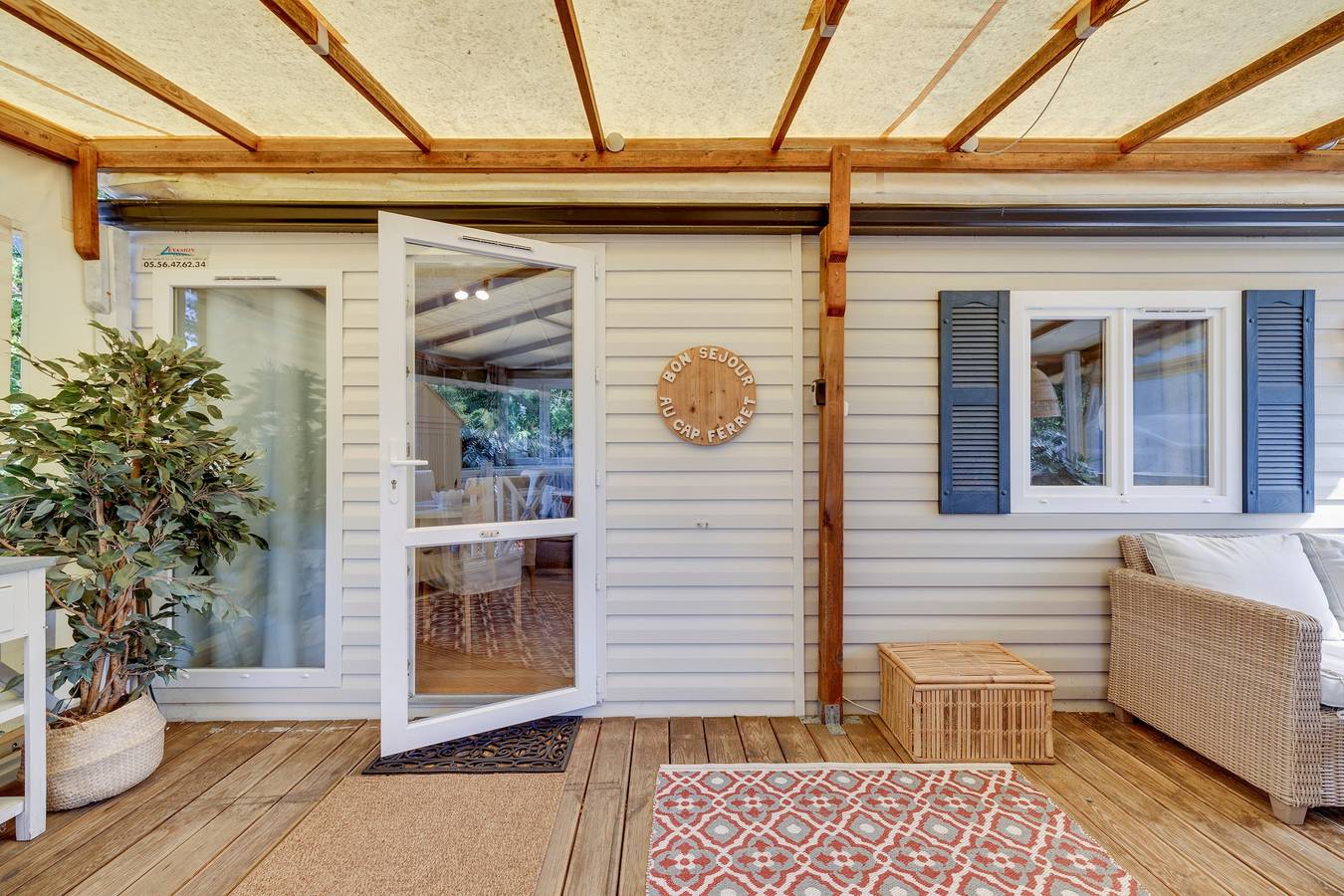 Cabane 70 – Mobile Home with Air Conditioning at Siblu 4* “Les Embruns” in Claouey in Lège-Cap-Ferret, Arcachon region