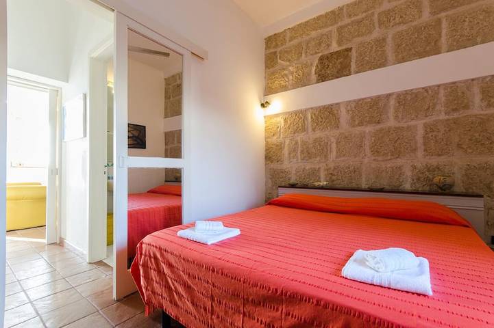 Location de vacances pour 6 personnes, avec jardin et terrasse à Donnalucata - 2