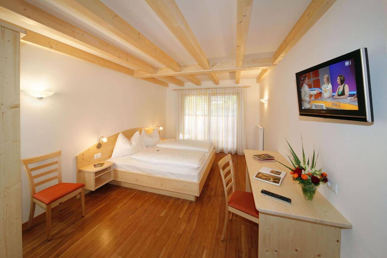 Double Room with Balcony in Völlan, Lana