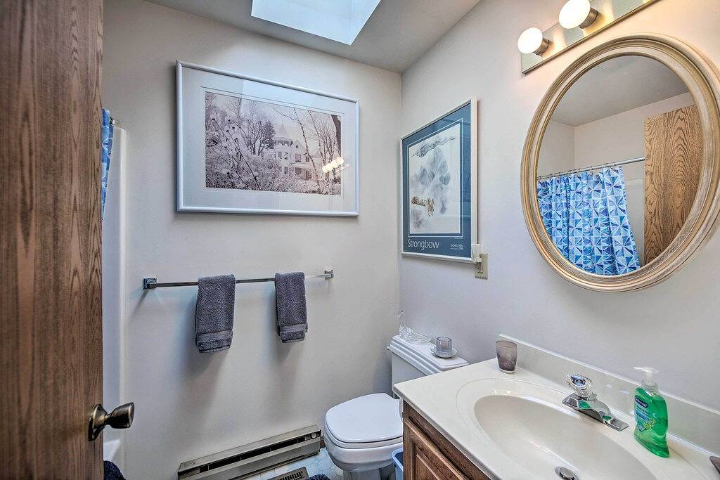 12 Mi to Hersheypark: Family Home w/ Deck! in Dauphin County