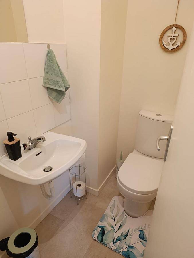 Location de vacances pour 6 personnes, avec terrasse à Plénée-Jugon - 3