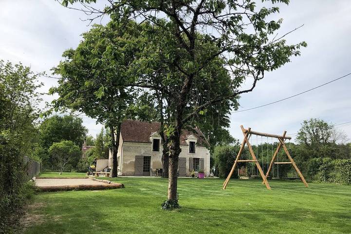 Location de vacances pour 8 personnes, avec jardin dans Sologne