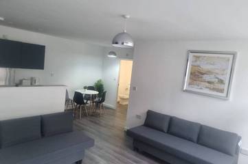 Glamping for 6 People in Liverpool, Merseyside, Photo 1