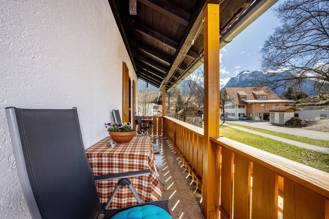 Ganze Wohnung, Ferienwohnung 'Michl' mit Gemeinschaftsterrasse, Gemeinschaftsgarten und Wi-Fi in Neuschwanstein, Schwangau