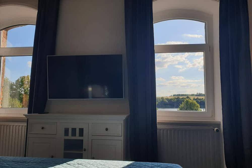 Ganze Wohnung, Apartment mit Seeblick /Gästewohnung  12 km von Motorsportarena Oschersleben in Wanzleben-Börde, Magdeburger Börde