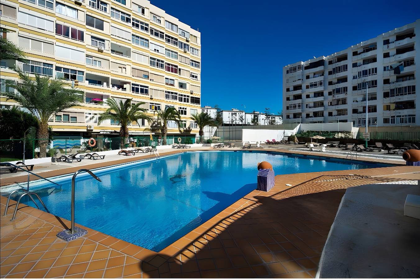 Hel enrumslägenhet, Vacation Studio 'Loft Molinos Corner' with Sea View, Shared Pool and Wi-Fi in Maspalomas, San Bartolomé de Tirajana