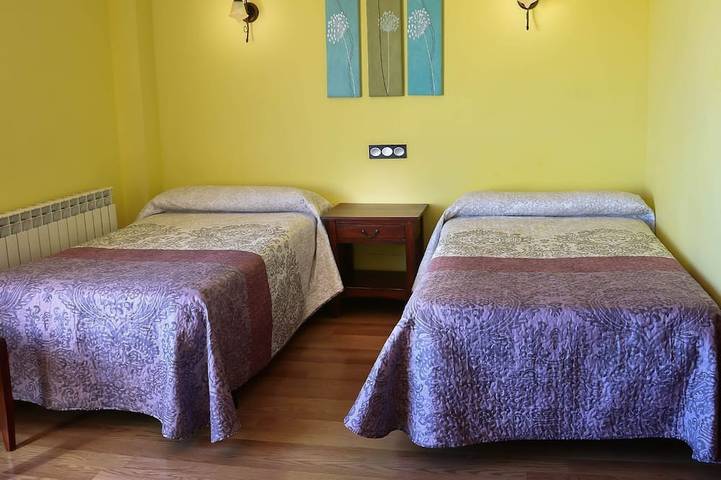4* ländliche Häuser mit Garten und allen Annehmlichkeiten in Sasamón, Burgos Provinz