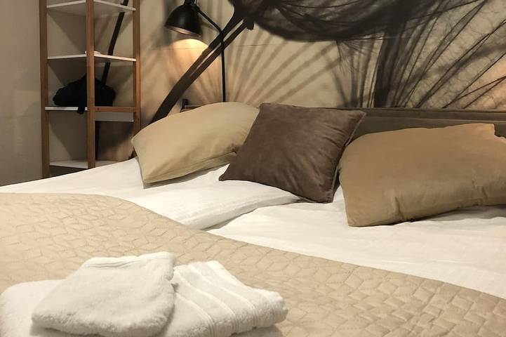 Gîte pour 4 personnes, avec piscine à Oupia - 2