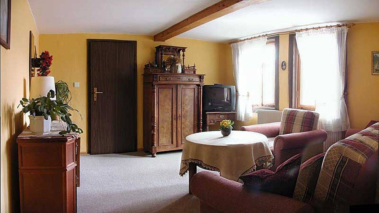 Ganze Ferienwohnung, Ferienwohnung für 2 Personen (45 m²) in Arnstadt in Arnstadt, Thüringer Kernland