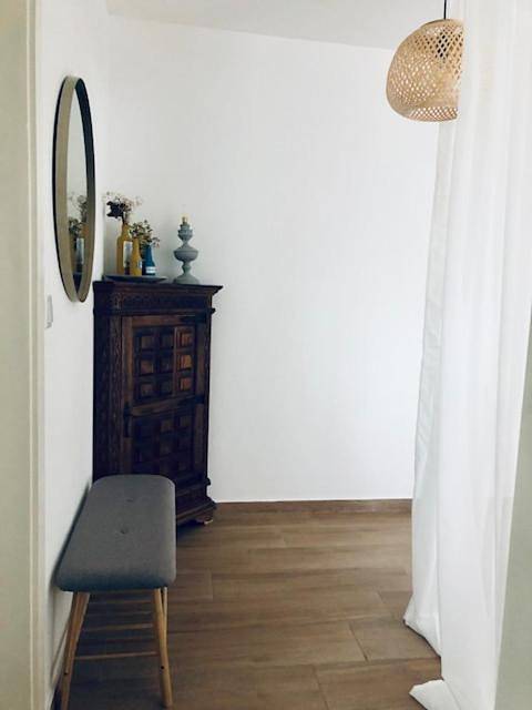 Gîte pour 4 personnes, avec jardin dans Darque - 2