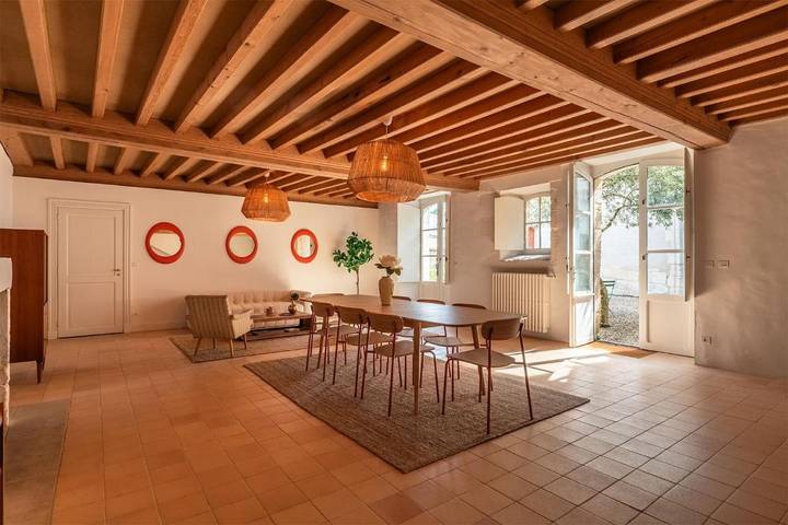 Location de vacances pour 2 personnes, avec piscine et vue ainsi que jardin et terrasse à Grand-Brassac - 3