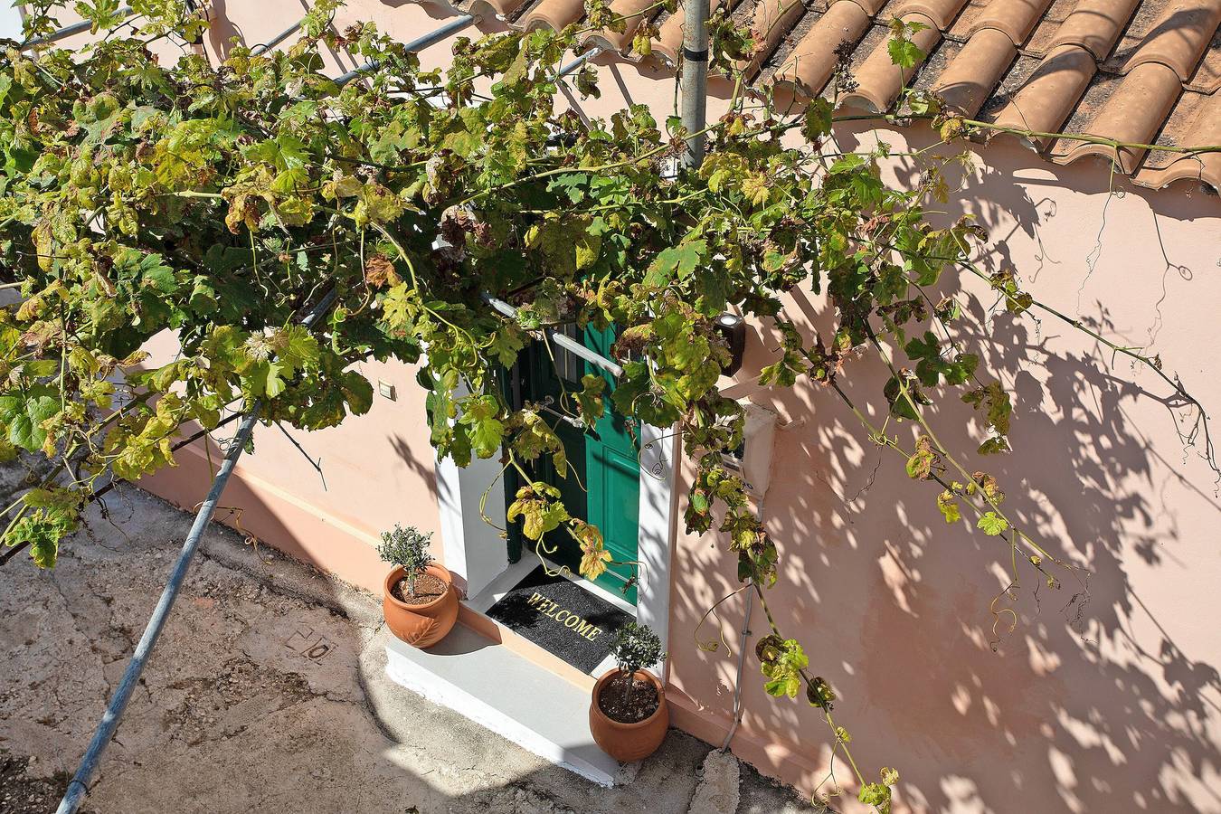 Geheel appartement, Appartement "Villa Drosia" met zeezicht, privé tuin & Wi-Fi in Zakynthos