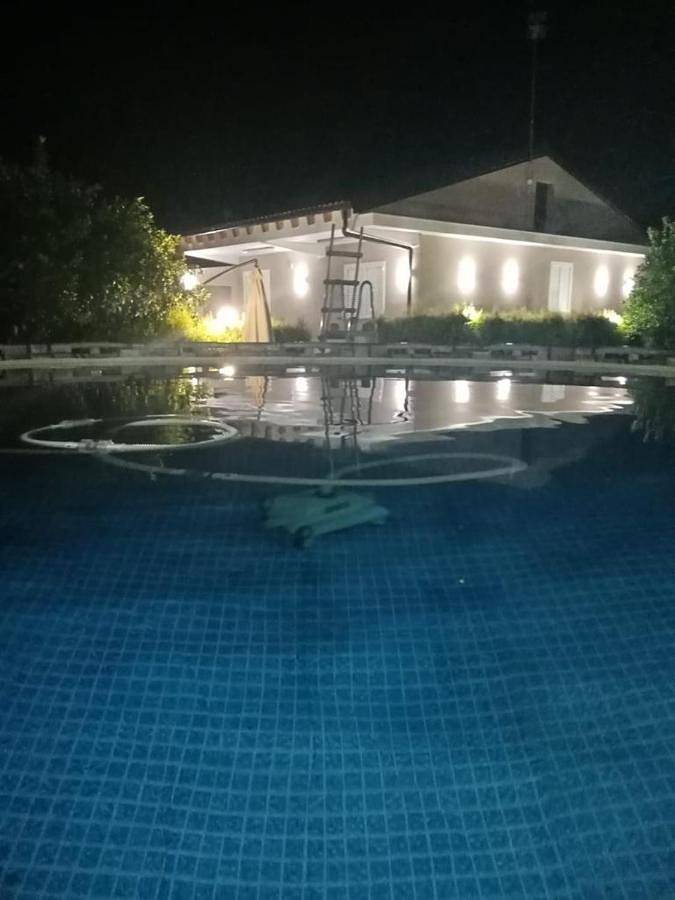 Villa per 5 persone, con Terrazza e Giardino nonché Piscina e Panorama a Floridia