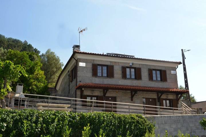 Casa de vacaciones para 10 personas, con vistas al lago y sauna además de jardín y vistas, Se admiten mascotas - 1