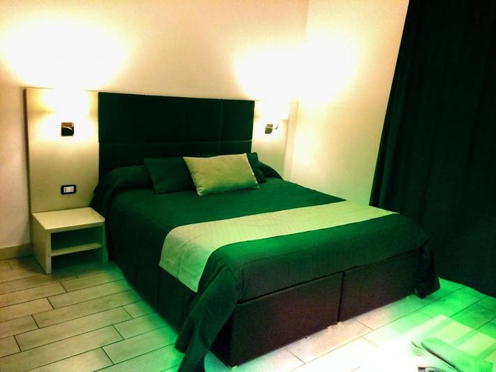 B&b per 4 persone, con Terrazza e Panorama a Schiavonea
