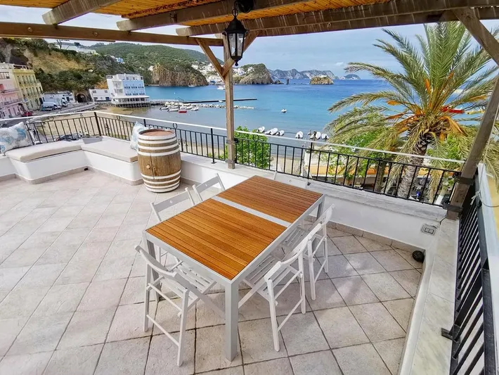 Ferienwohnung für 8 Personen, mit Ausblick und Terrasse - 1