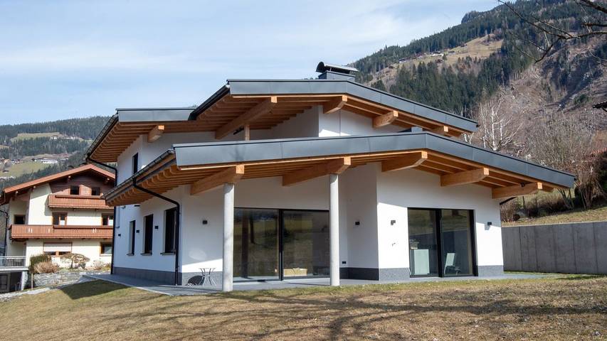 Bauernhof für 4 Personen, mit Terrasse im Zillertal