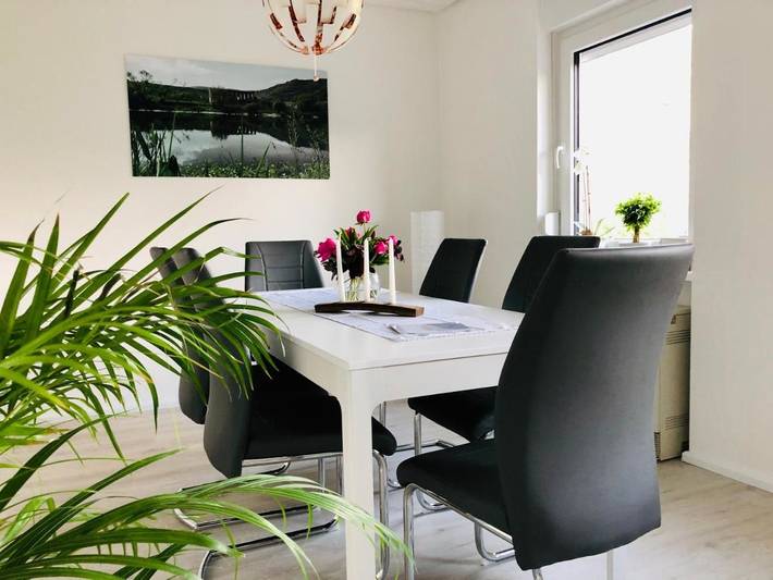 Ferienwohnung für 8 Personen, mit Balkon und Terrasse sowie Ausblick in Bremm - 3