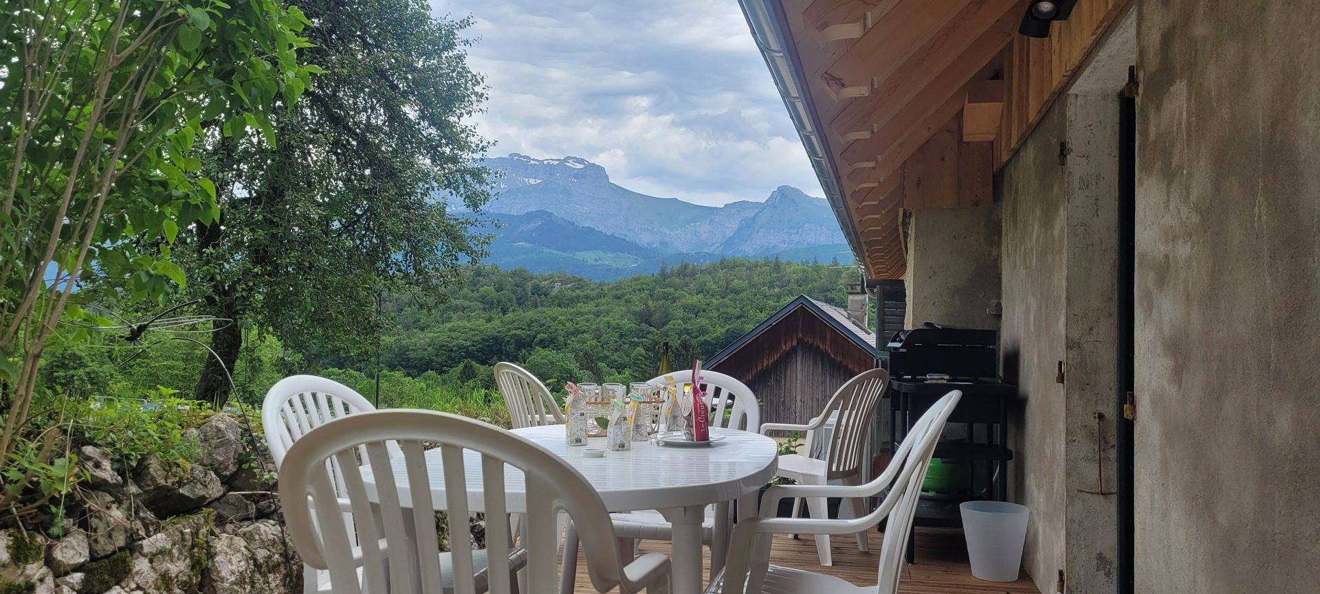Gîte des Droblesses in Entrevernes, Parc naturel régional du Massif des Bauges