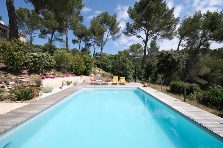 Location de vacances pour 8 personnes, avec terrasse et jardin à Puget - 3