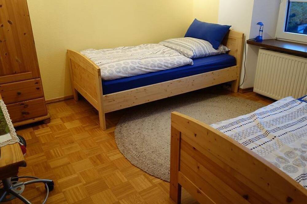 Geheel appartement, Appartement Koster - 4-bed appartement douche / Wc, 2 slaapkamers in Bleckhausen, Vulkaan-Eifel