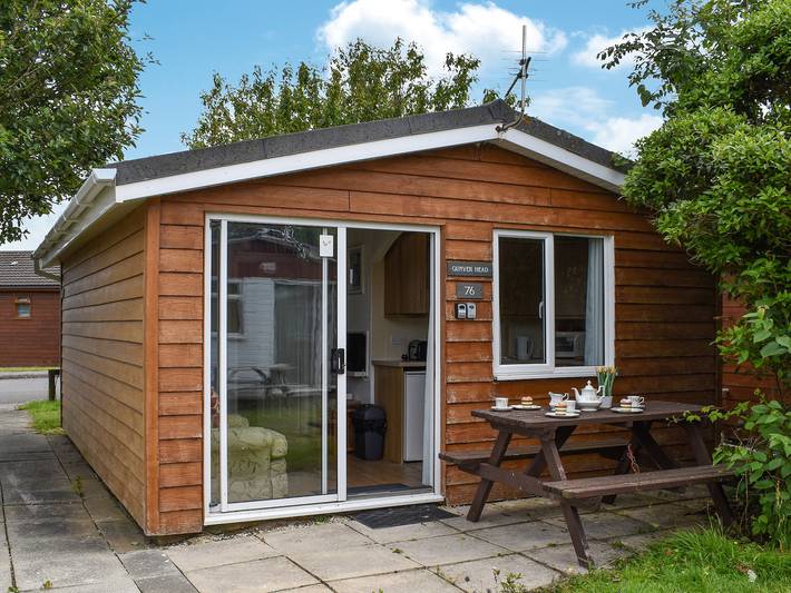 Cottage for 4 people, with garden in St. Merryn